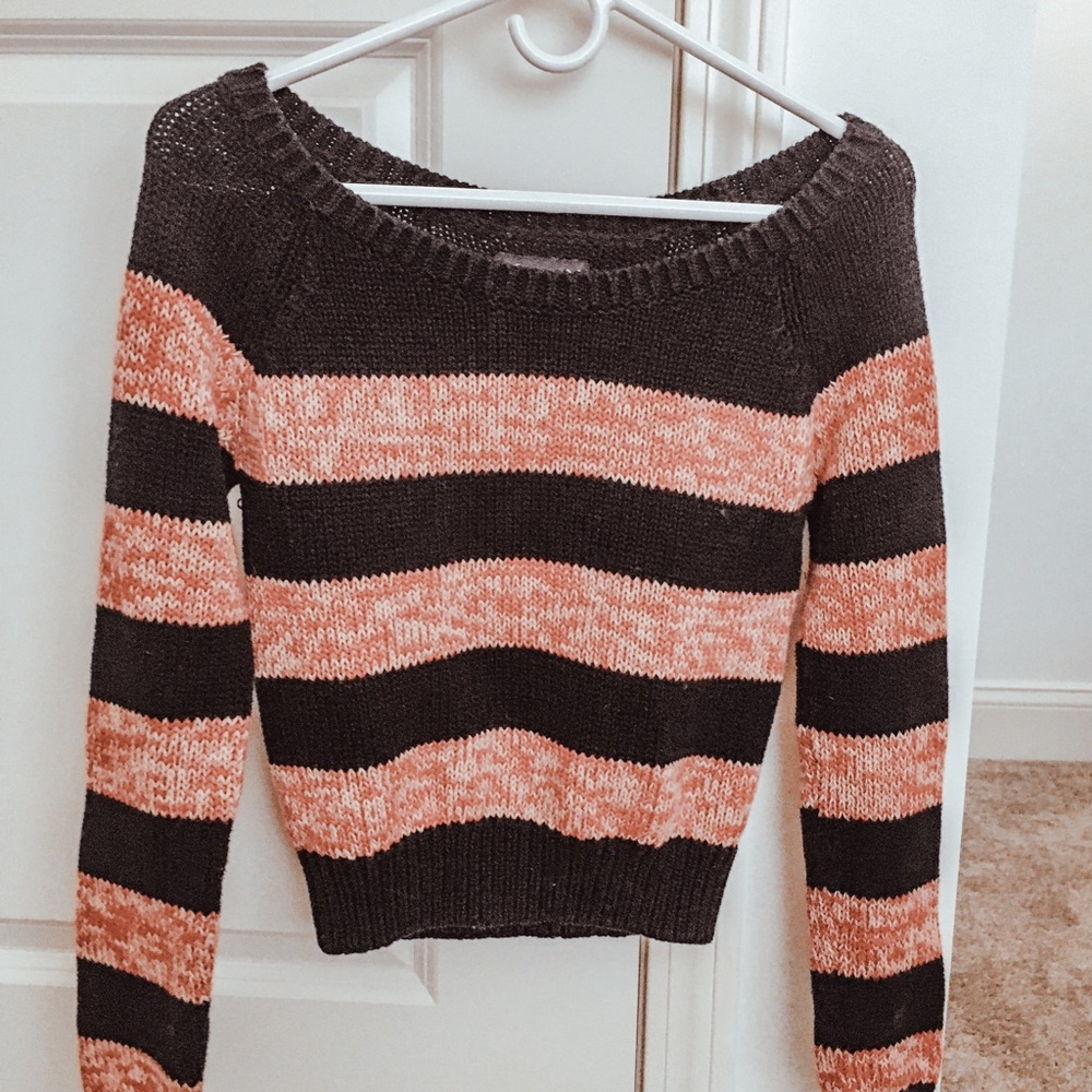 American eagle sweater